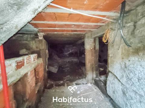 Moradia T2 reconstruída em Viseu