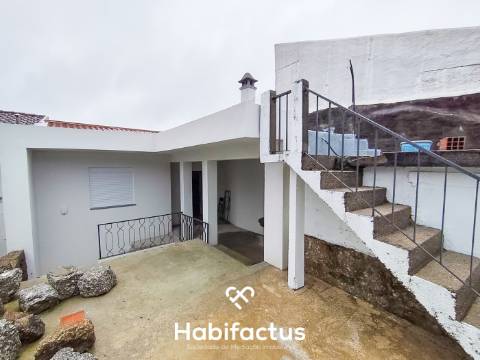 Moradia T2 reconstruída em Viseu