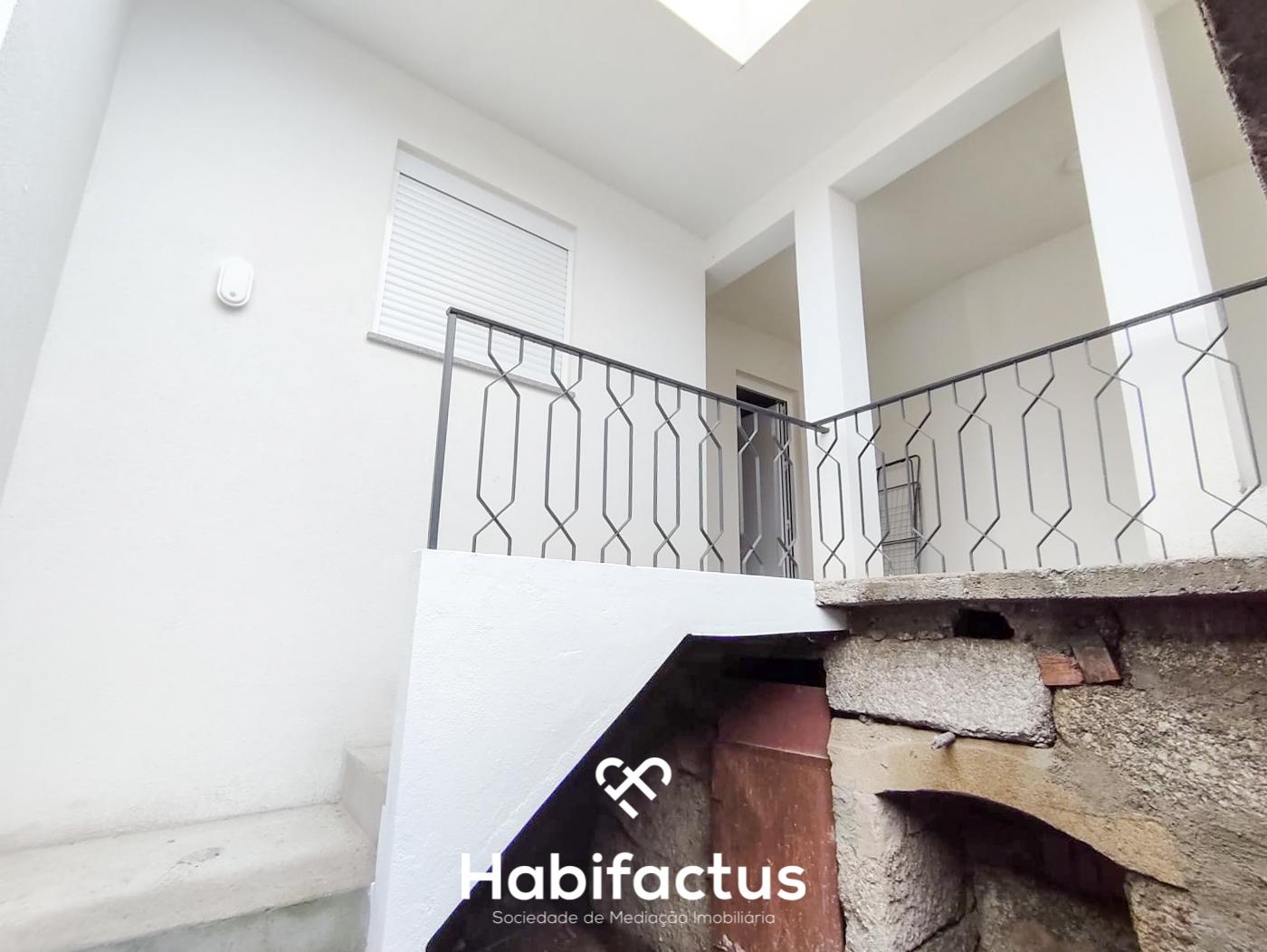 Moradia T2 reconstruída em Viseu