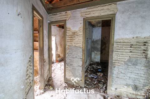 Moradia T2 para reconstuir em Tondela