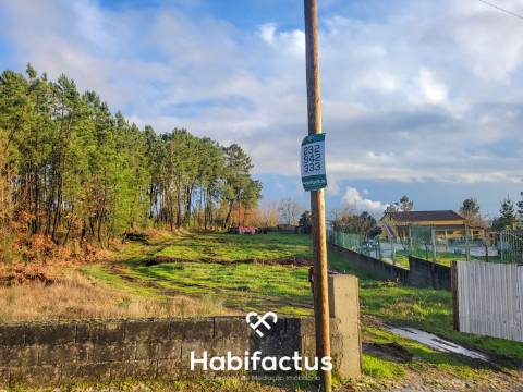 Terreno Rústico- 2.158 m2, á venda em Pinheiro Baixo, Mangualde - Viseu
