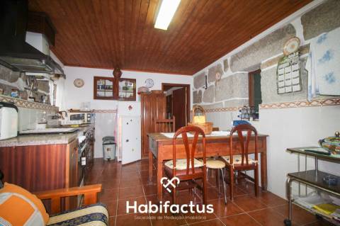 Moradia de pedra para venda T1+2 em Pedras Ruivas – Seixo da Beira - Oliveira do Hospital
