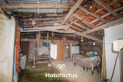 Moradia de pedra para venda T1+2 em Pedras Ruivas – Seixo da Beira - Oliveira do Hospital