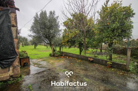 Moradia de pedra para venda T1+2 em Pedras Ruivas – Seixo da Beira - Oliveira do Hospital