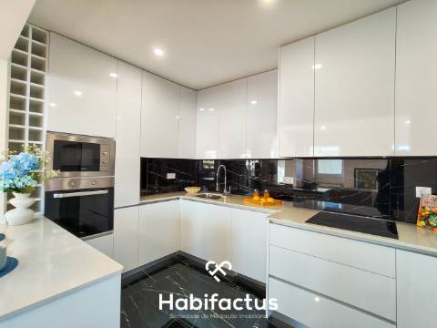 Apartamento Duplex T3+1 no Centro de Viseu