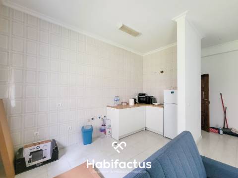 Apartamento T0 à Venda na Freguesia de Canas de Senhorim (Caldas das Felgueiras) - Viseu