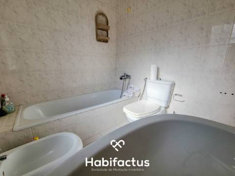 Apartamento T0 à Venda na Freguesia de Canas de Senhorim (Caldas das Felgueiras) - Viseu