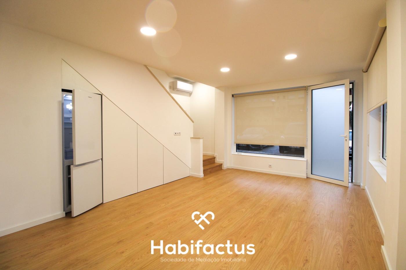 Apartamento T1 Duplex em Nelas