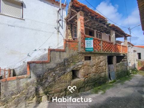 Moradia T2 para venda em Meruge - Oliveira do Hospital - Coimbra