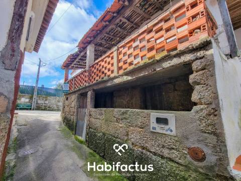 Moradia T2 para venda em Meruge - Oliveira do Hospital - Coimbra