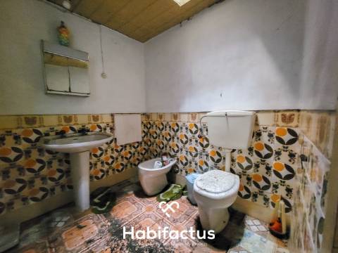 Moradia T2 para venda em Meruge - Oliveira do Hospital - Coimbra