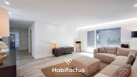 Apartamento T4 Premium com Terraço em Viseu