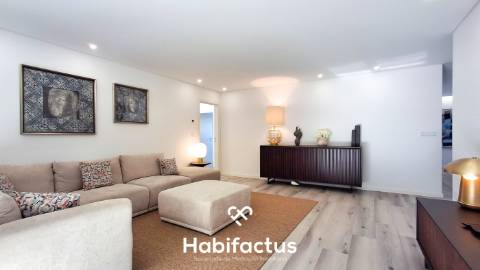 Apartamento T4 Premium com Terraço em Viseu