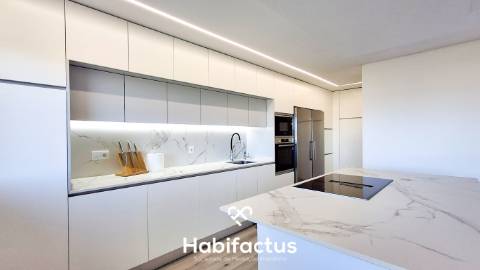 Apartamento T4 Premium com Terraço em Viseu