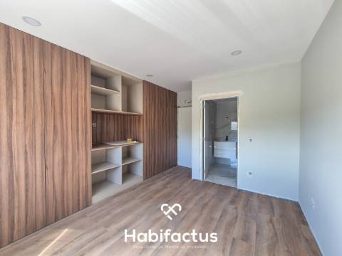 Moradia T3 - Totalmente Remodelado – Viseu