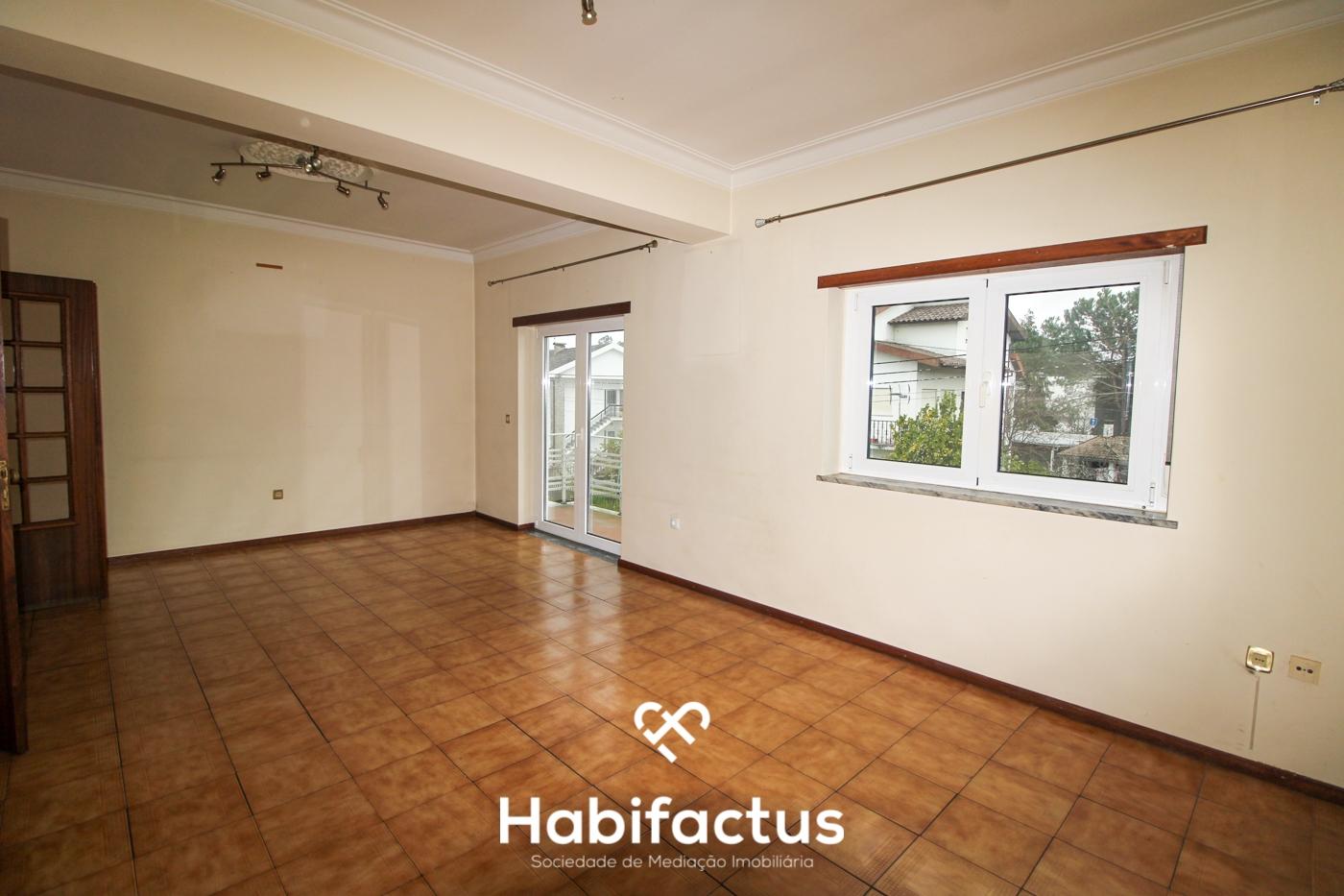 Andar Moradia T3 para Venda em Abraveses - Viseu