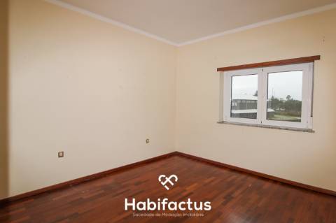 Andar Moradia T3 para Venda em Abraveses - Viseu