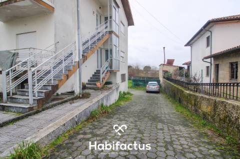 Andar Moradia T3 para Venda em Abraveses - Viseu