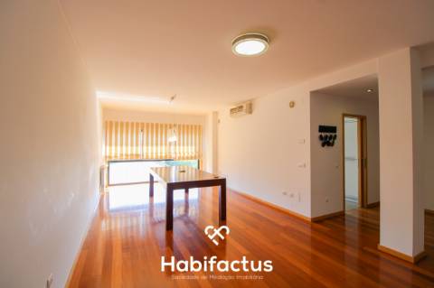 Apartamento Duplex T1+3 de Luxo com terraço, em Viseu