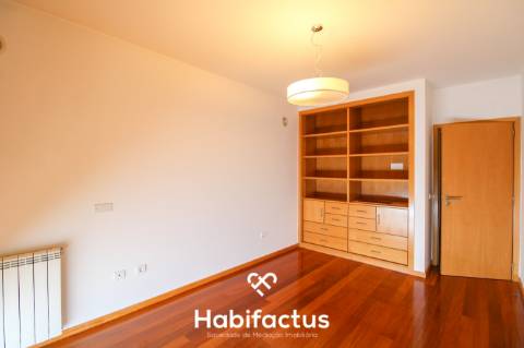 Apartamento Duplex T1+3 de Luxo com terraço, em Viseu