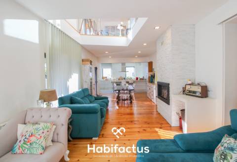 Moradia unifamilar T5 em pedra - Viseu