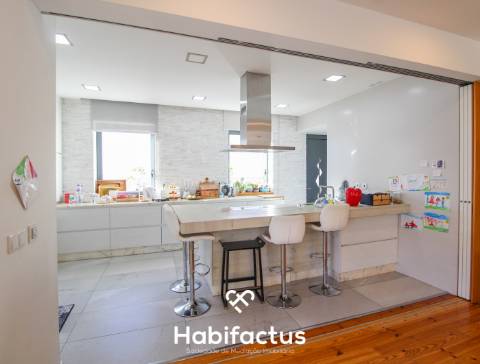 Moradia unifamilar T5 em pedra - Viseu