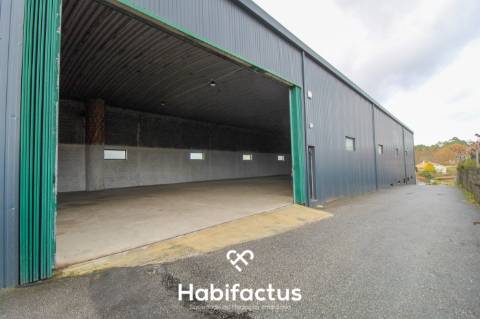 Pavilhão com 700 m2 para arrendamento em Viseu