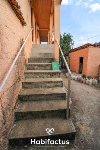 Moradia Isolada para Remodelar em Muna de Besteiros - Tondela