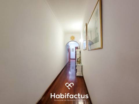 Apartamento T4 Mobilado no Coração da Vila de Nelas