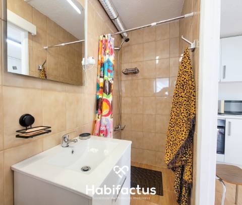 Imóvel com afetação de garagem transformado em apartamento T1 para venda - Centro da Vila Nelas