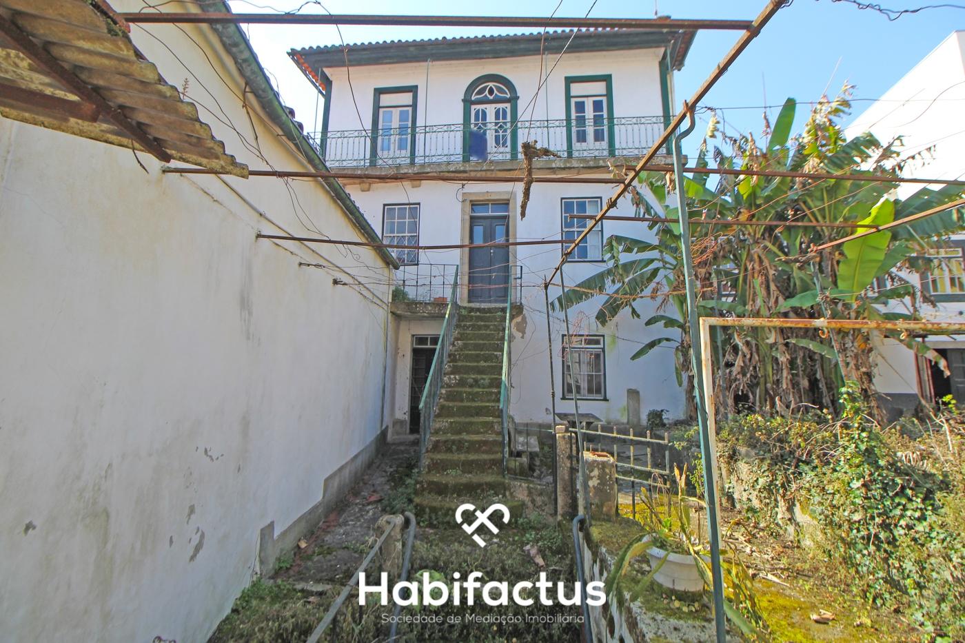 Prédio zona histórica de Viseu