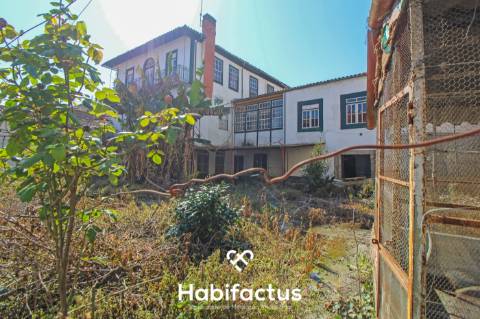 Prédio zona histórica de Viseu