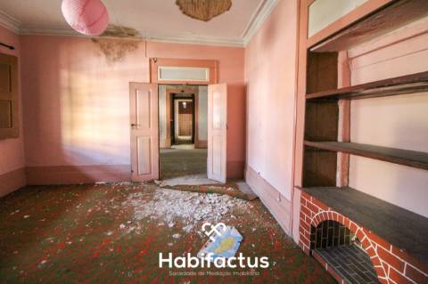 Prédio zona histórica de Viseu