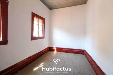 Prédio zona histórica de Viseu