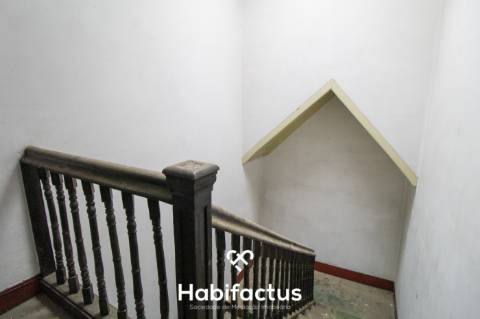 Prédio zona histórica de Viseu