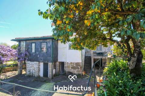 Moradia Histórica T6 com Vista para a Serra da Estrela – Cabanas de Viriato