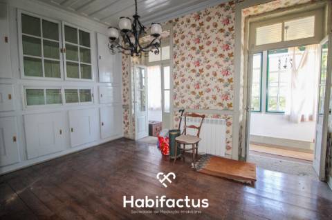 Moradia Histórica T6 com Vista para a Serra da Estrela – Cabanas de Viriato