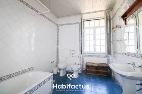 Moradia Histórica T6 com Vista para a Serra da Estrela – Cabanas de Viriato