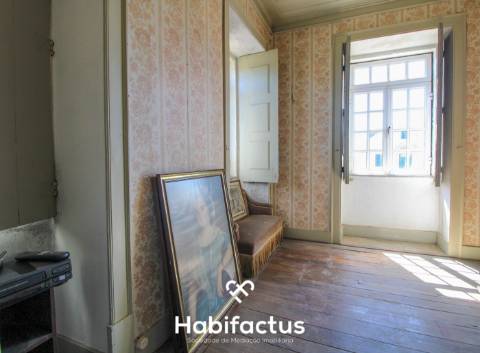 Moradia Histórica T6 com Vista para a Serra da Estrela – Cabanas de Viriato