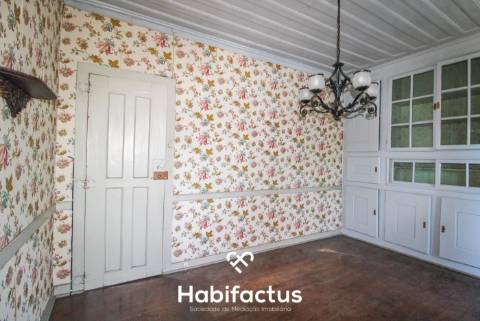 Moradia Histórica T6 com Vista para a Serra da Estrela – Cabanas de Viriato