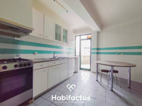 Apartamento T3 com terraço no coração de Viseu