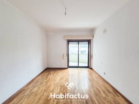 Apartamento T3 com terraço no coração de Viseu