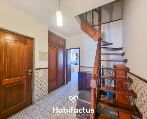 T3 Duplex Viseu com Sótão e Garagem – Último Piso