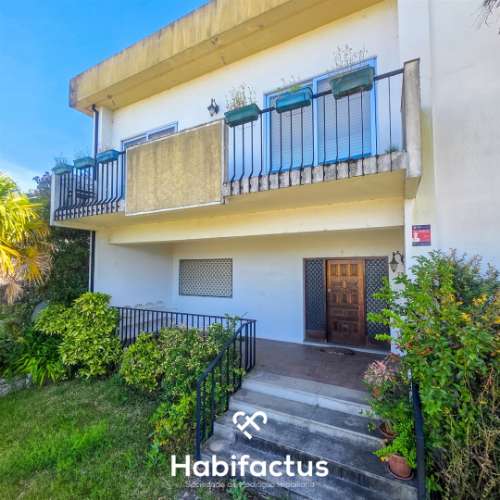 Moradia Isolada T6 junto ao centro de Viseu