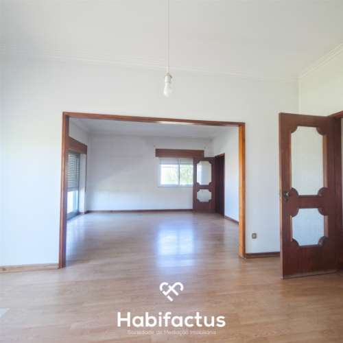 Moradia Isolada T6 junto ao centro de Viseu