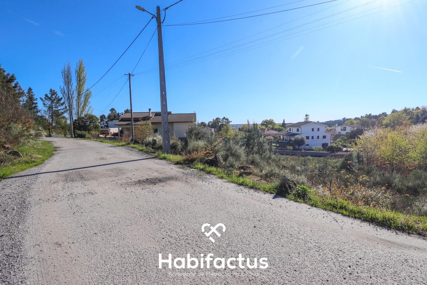 Lote de Terreno Rústico à Venda em Mundão, Viseu