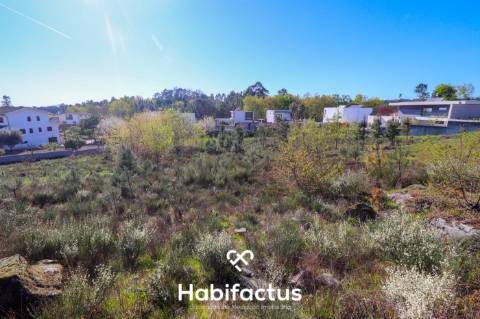 Lote de Terreno Rústico à Venda em Mundão, Viseu