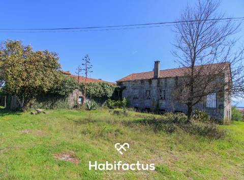Quinta exclusiva em Viseu com casa em pedra