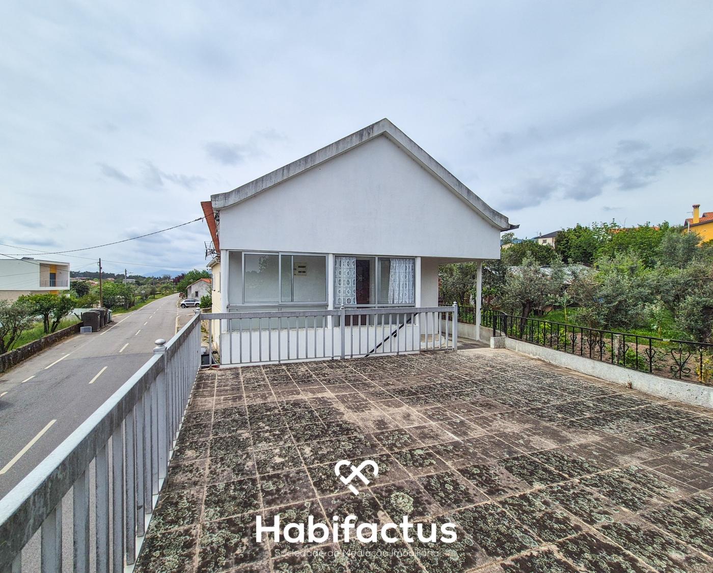 Moradia isolada com terreno - Oportunidade em Viseu