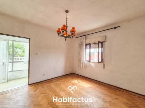 Moradia isolada com terreno - Oportunidade em Viseu